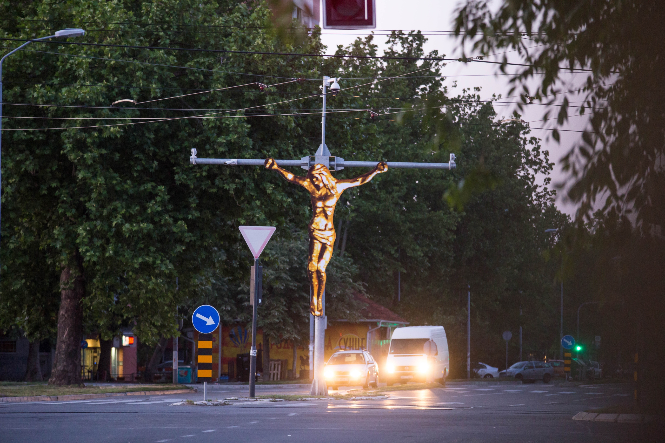 fine_art_0_oTCQYErYyx8