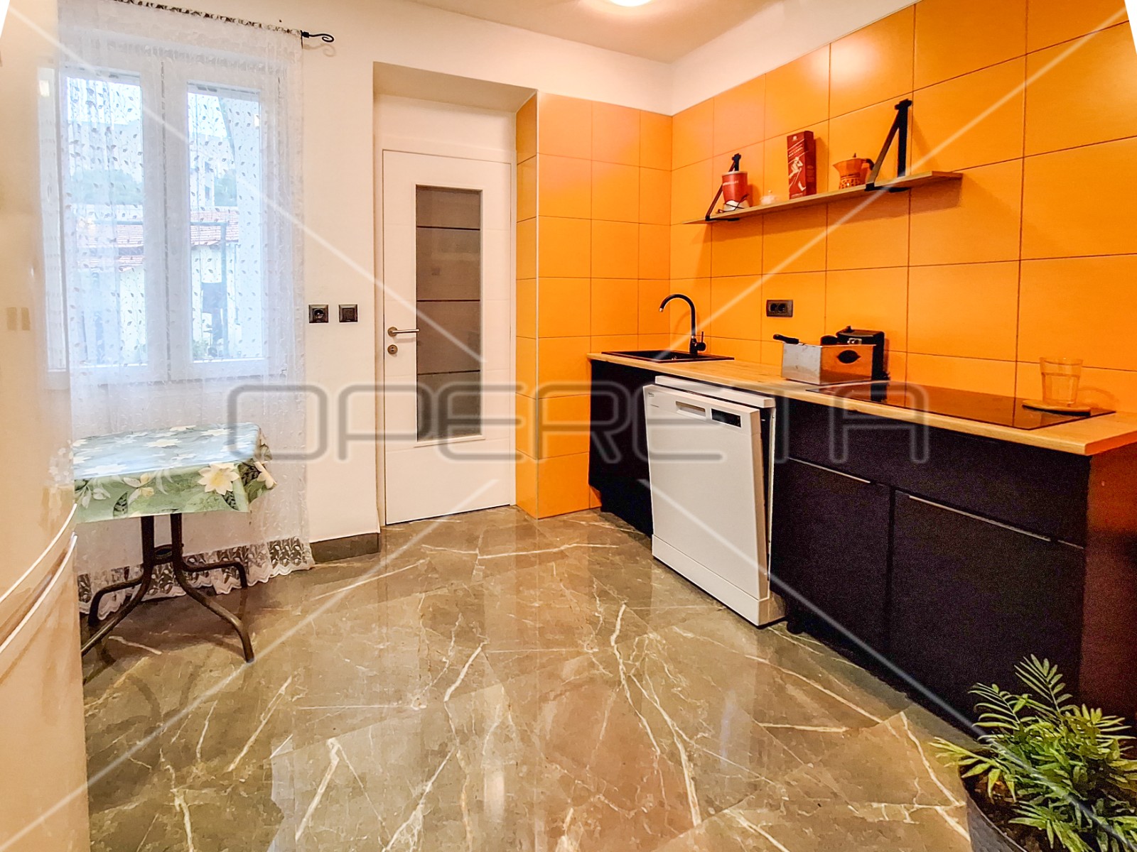 OPERETA_406784