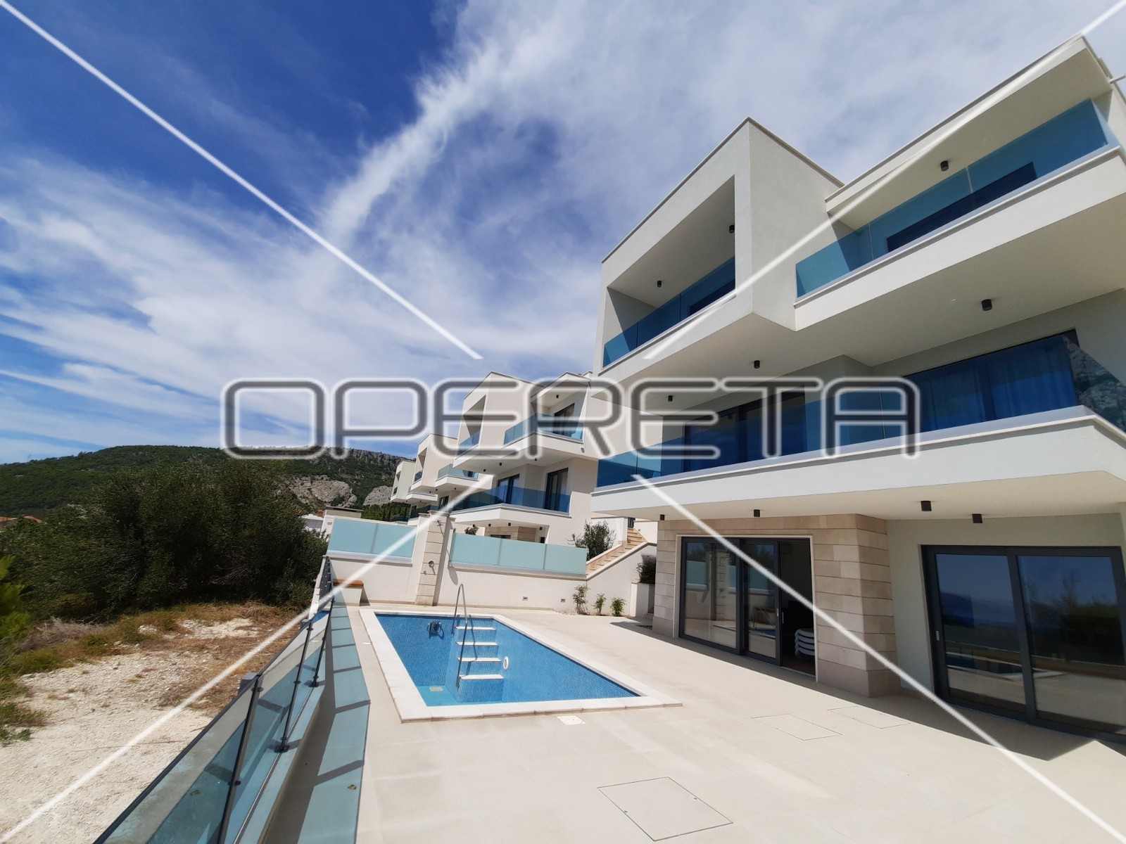 OPERETA_458053