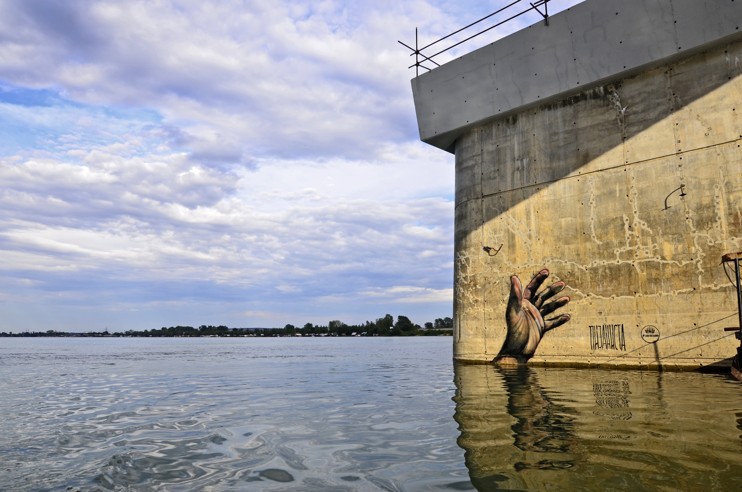 fine_art_0_fL3YatkegnS