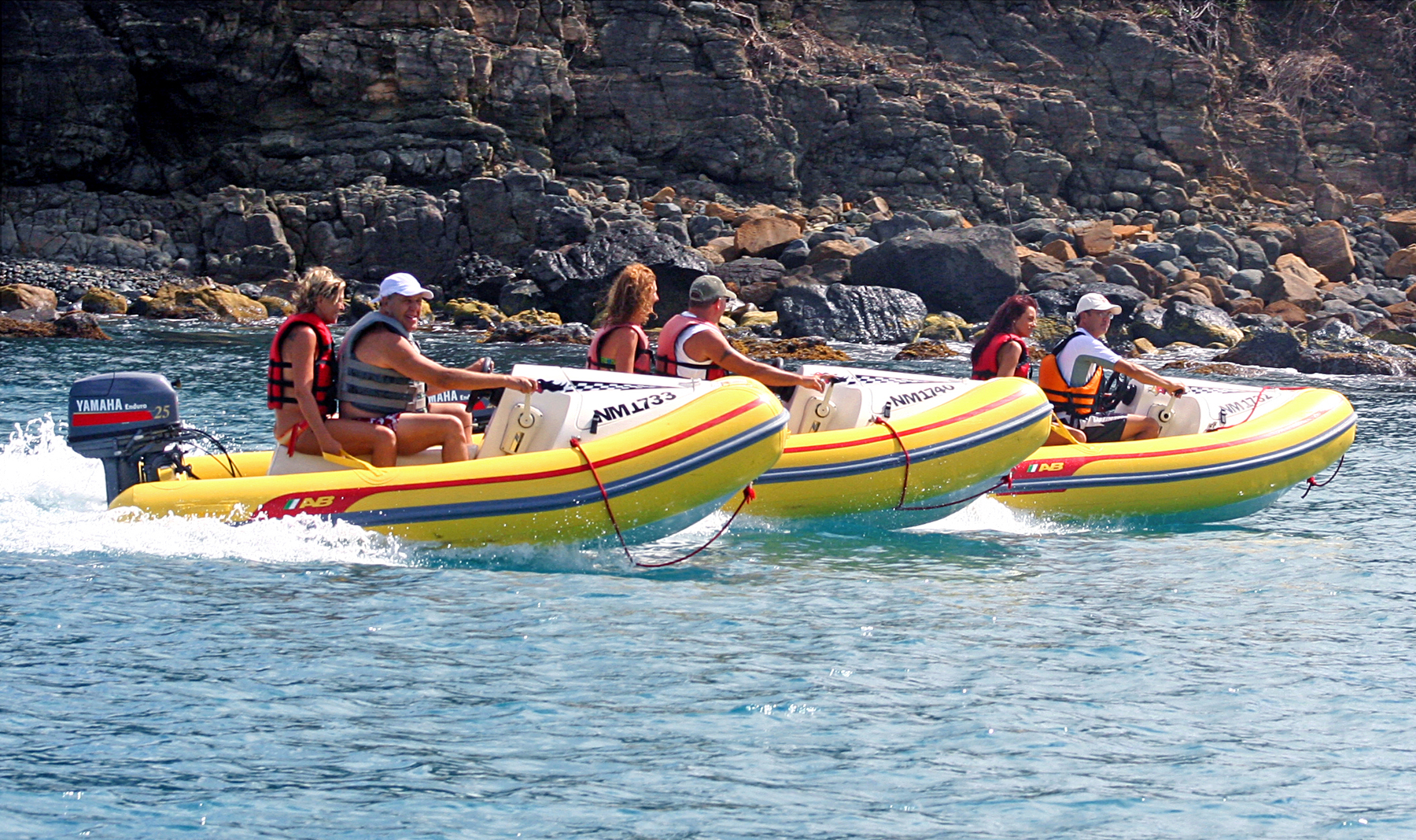 g2-3-boats-close